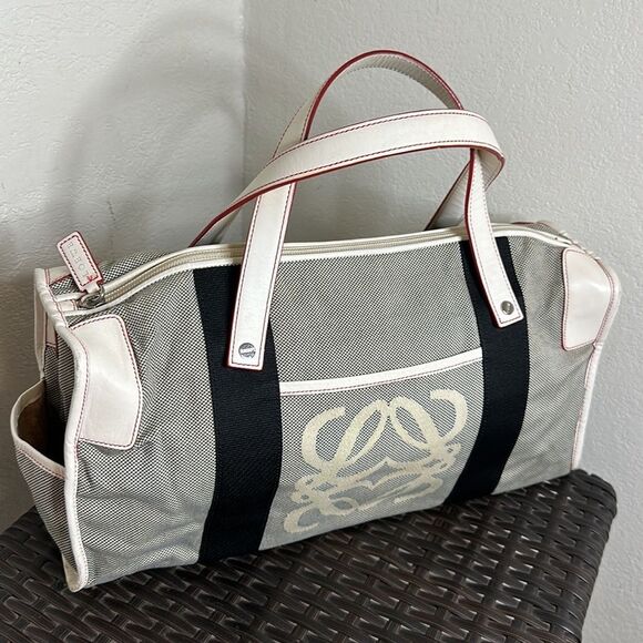 💯Authentic Loewe Duffle Bag🍀 - Picture 16 of 16